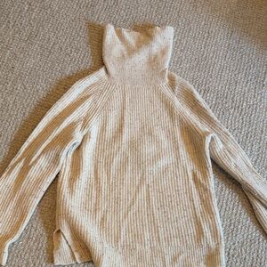 J. crew Mercantile Cozy Cream Turtleneck Sweater